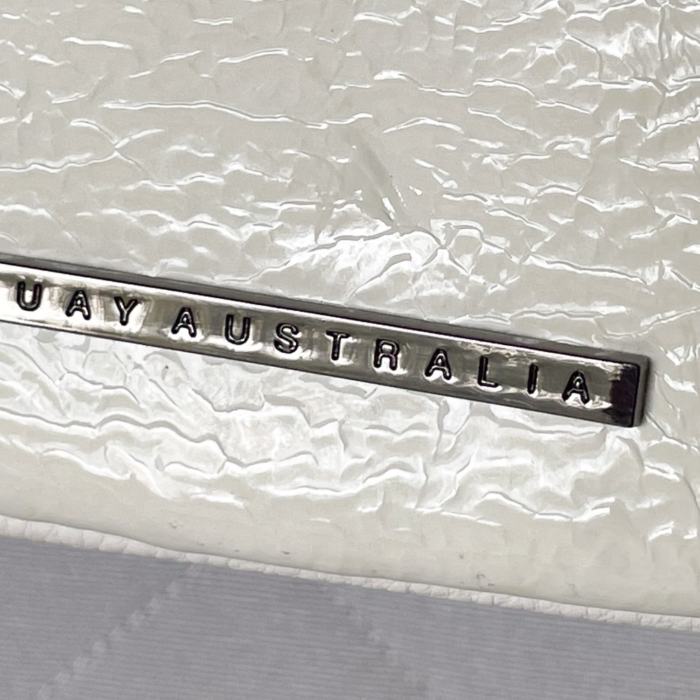 Quay Australia Crossbody Camera Bag - White - Black and White Checkered Strap - Picture 13 of 16